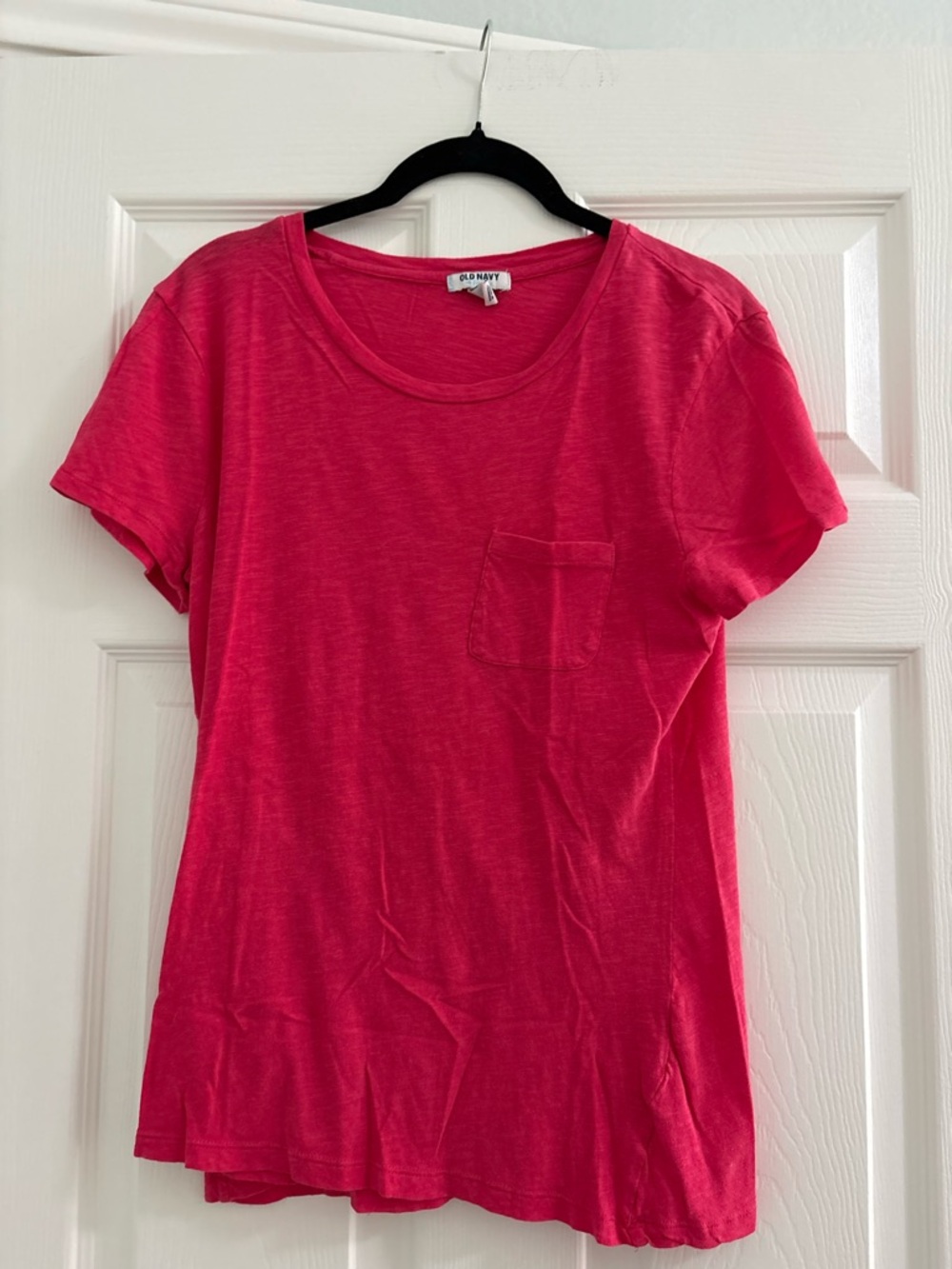 Old Navy Hot Pink Scoop Neck Short Sleeve Pocket Tee